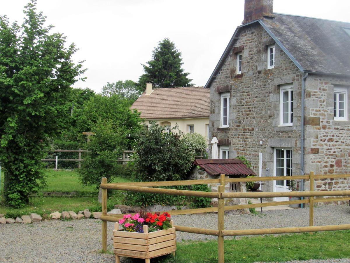Gite Marlotte La Lande-Saint-Simeon Exterior foto